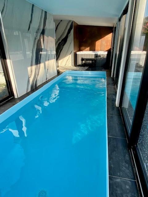 Piscine Et Jacuzzi Loft Ravissant Dans Une Maison Basque Anglet Exterior photo